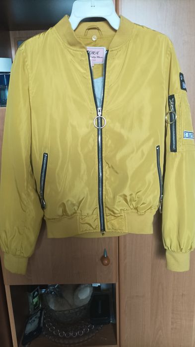Bomberka,kolor musztardowy-modny