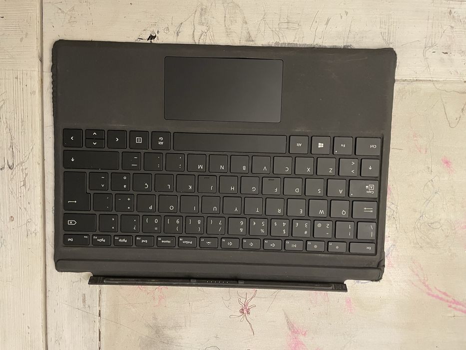 Surface Pro 3 8GB RAM/ 238GB SSD