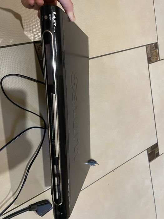 Dvd saturn (хорошее состояние + пульт)