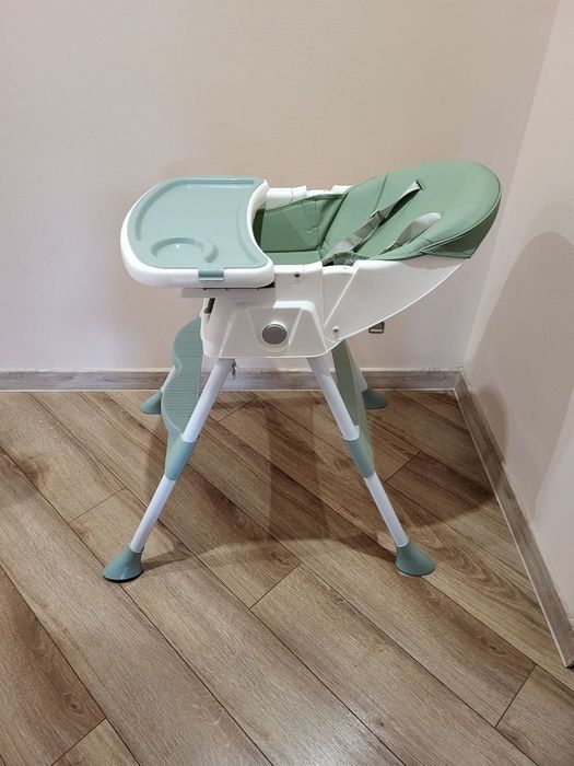 Стілець для годування