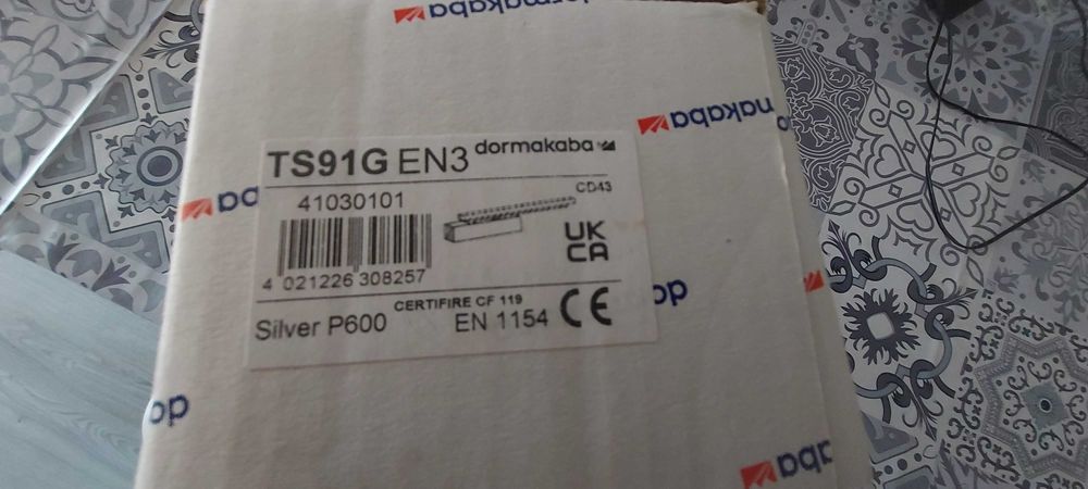 Mola TS91G DORMAKABA para porta corta fogo