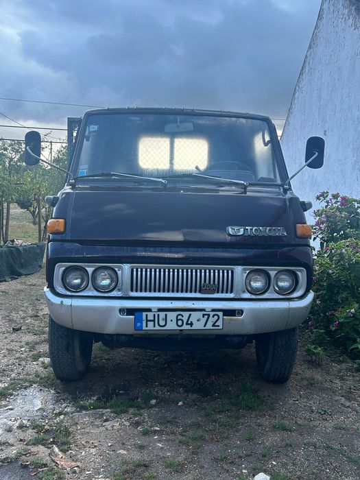 Carrinha Toyota Dyna 1977