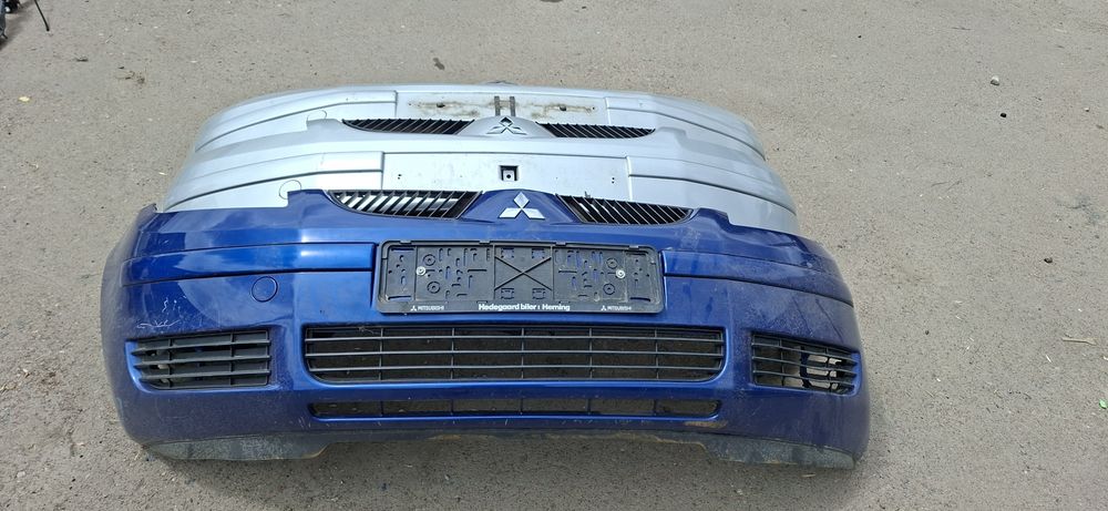 Бампер Міцубісі Кольт Mitsubishi Colt