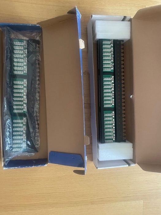 Panel 24 portu rack 19” cat. 5E UTP czarny