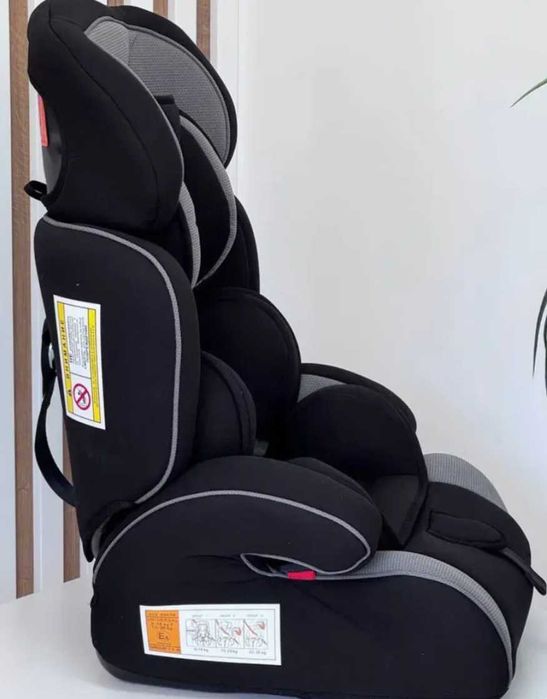 Дитяче автокрісло 9-36 кг універсальне з бустером joy