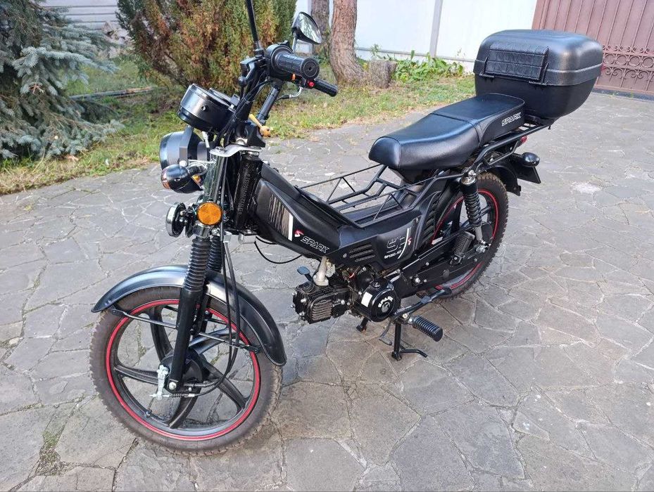 Мотоцикл Spark SP125C-1CF стан НОВОГО 227 км пробігу Кофр у подарунок
