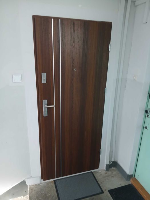 Sprzedam kawalerkę 27 m² po kapitalnym remoncie oś "Nad Potokiem" - Widok 2