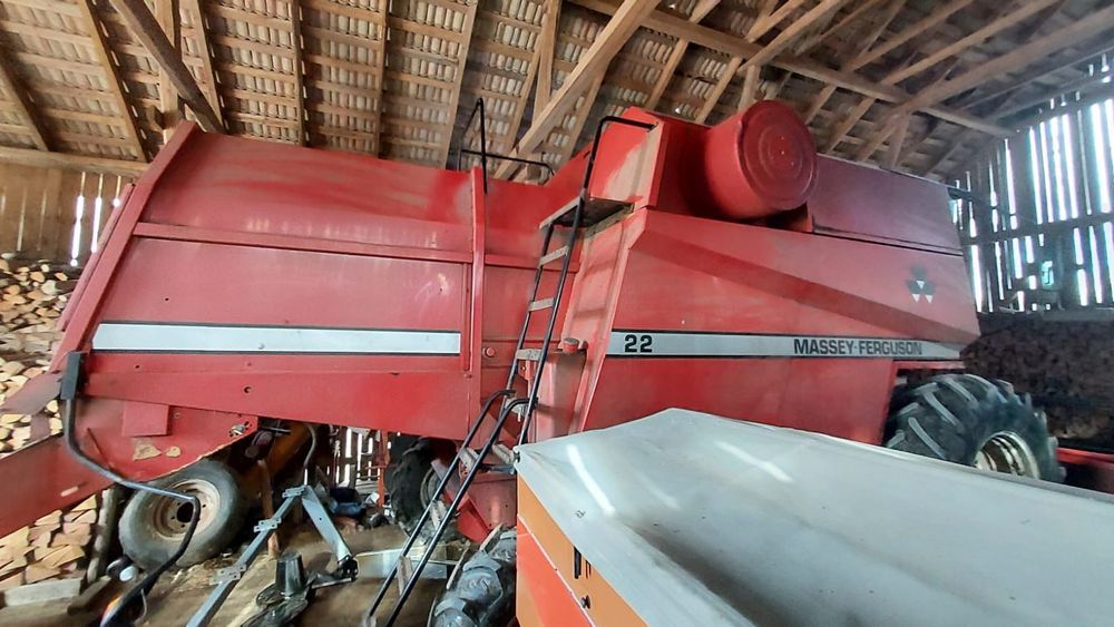 Kombajn Zbożowy Massey Ferguson MF 22 (23) 1995-rok jak Sampo 2045