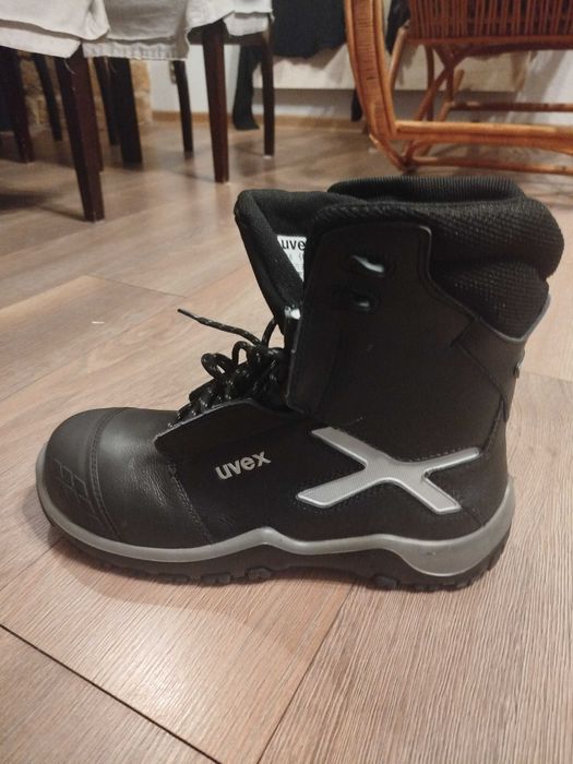 Buty robocze Uvex zimowe rozm.43
