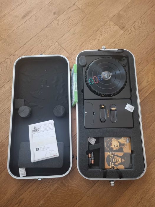 DJ HERO renegade jay-z eminem x360