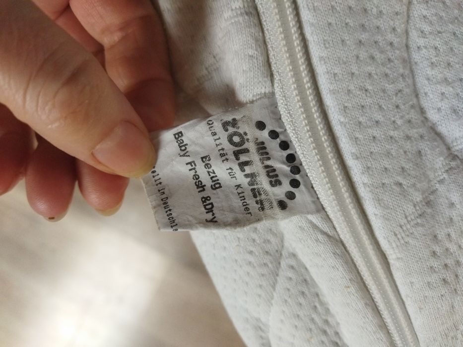 Materac do łóżeczka dziecięcego jak nowy