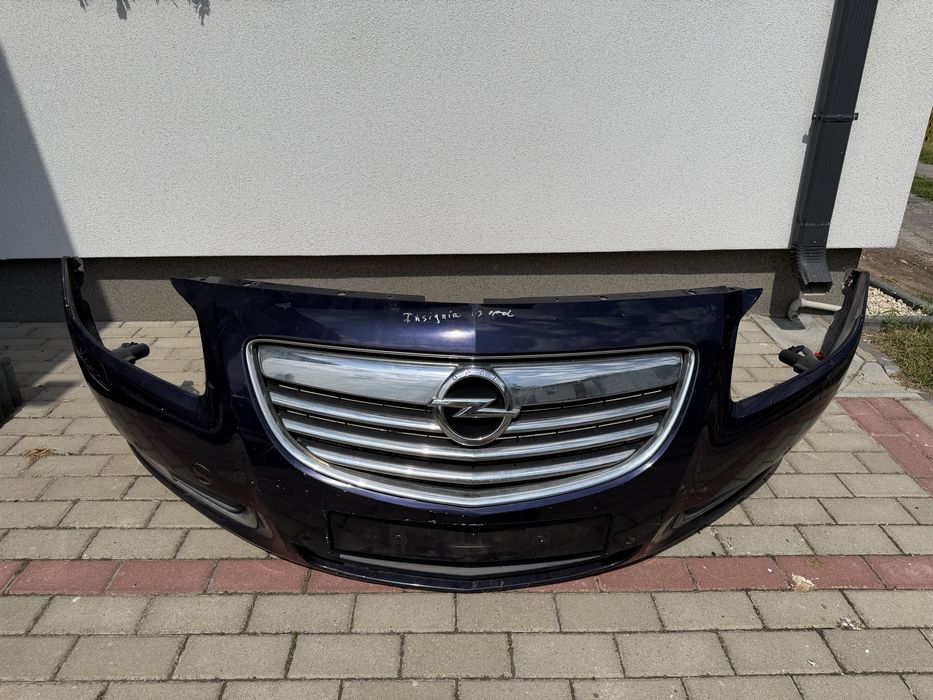Zderzak przedni Opel Insignia