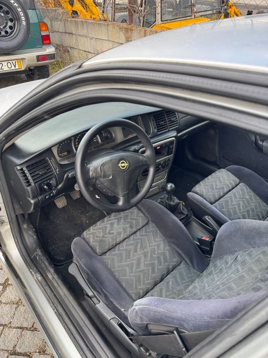 Opel vectra 2.0 gasolina