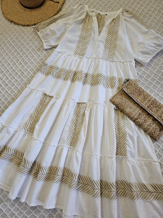 Шикарное белое ярусное миди платье с вышивкой F&F  р. l