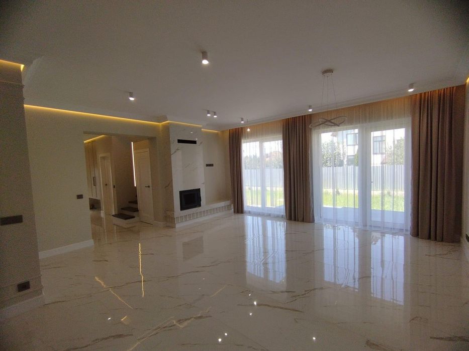 Продаж VIP котеджу Садовий Р.Н.