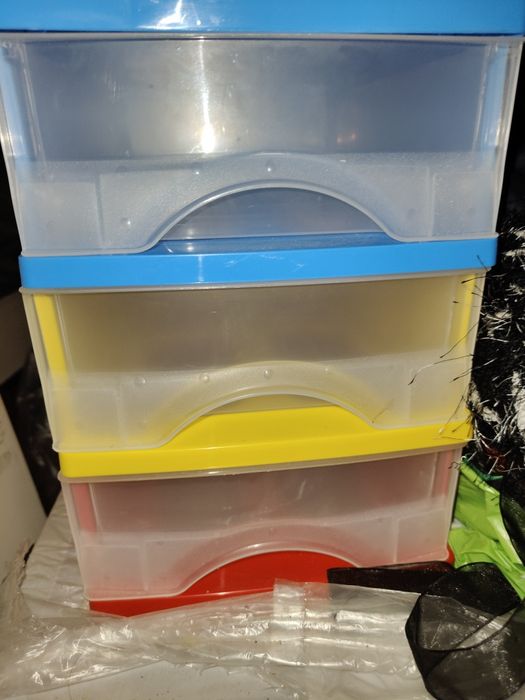 Pojemniki na drobiazgi