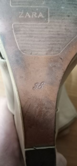 Продам жіночі туфлі ZARA