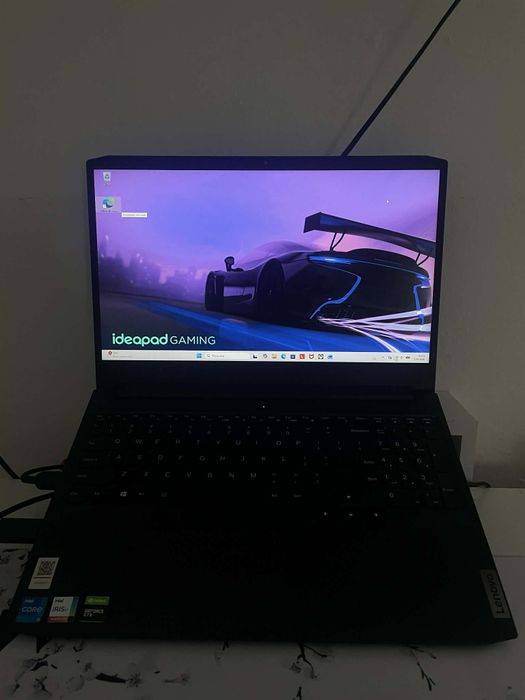 laptop gamingowy Lenovo