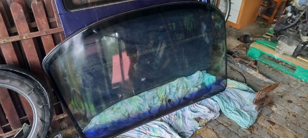 Szyba czołową i boczna od kierowcy i pasażera VW T4