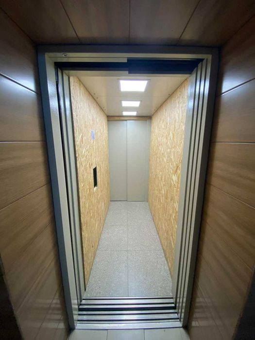 Продається велика 2кв з чорновими роботами в ЖК Містечко Козацеке