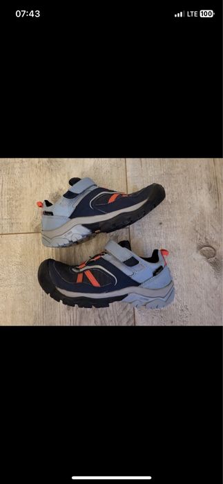Buty trekkingowe wodoodoporne Quechua rozm. 33