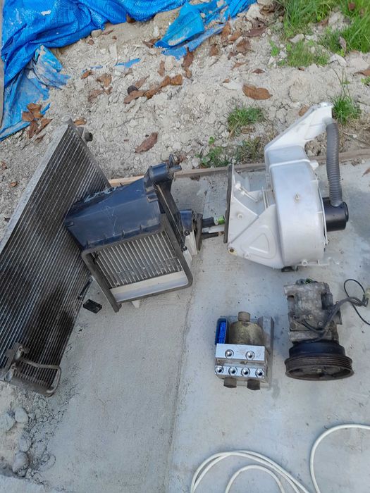 Запчастини до автомобіля Mazda 626 2.0 бензин 1997-2000