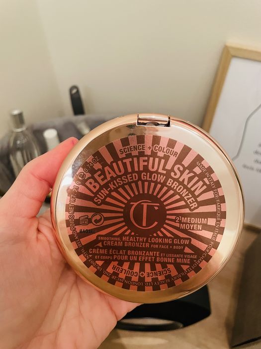Charlotte Tilbury bronzer beautiful skin sun kissed glow 2 medium