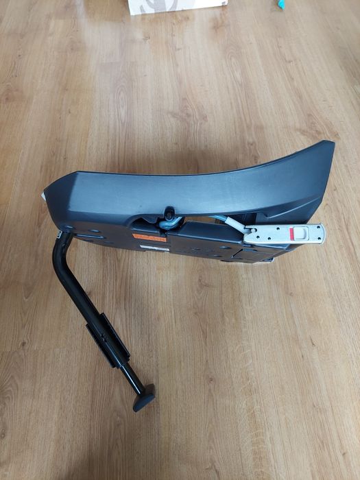 Fotelik z bazą  Cybex Atom 5