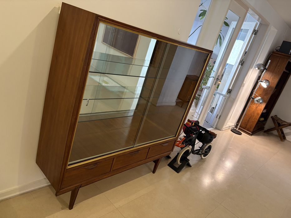 Cristaleira vitrine Vintage em Madeira e Vidro | Mid-Century