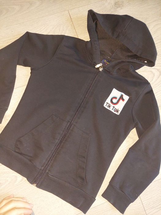 Bluza dresowa z kapturem r. 116 Tik Tok