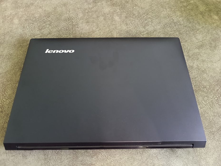 Lenovo B50-70 15.6" Intel Core i5-4200 8/1Tb стан нового