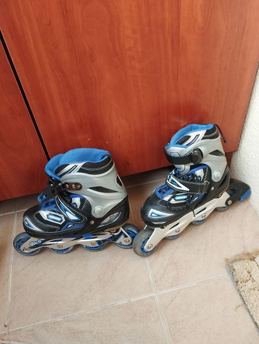 Ролики дитячі в хорошому стані в комплекті іде сумка розмір 36-39