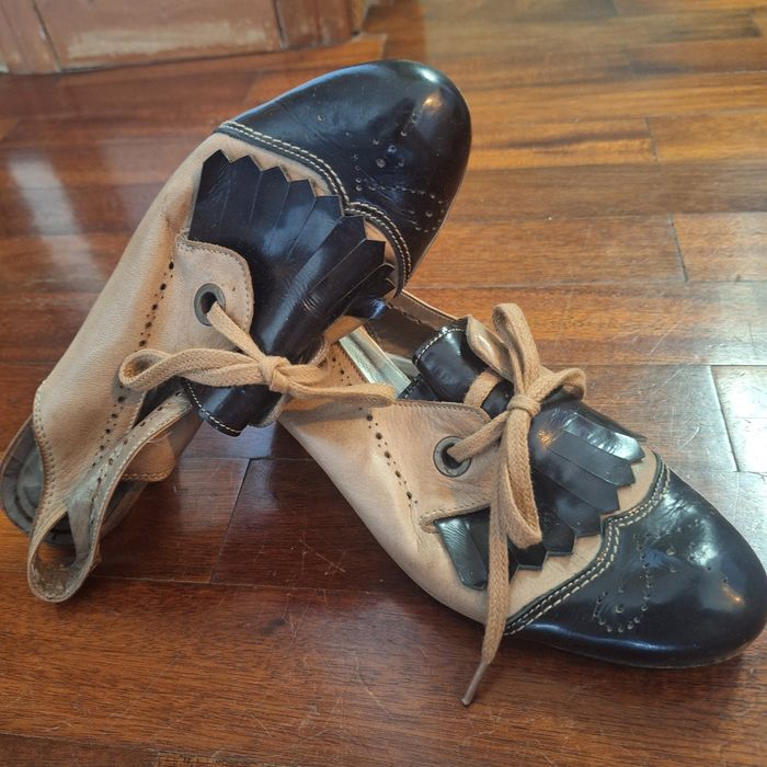 Sapatos de senhora 100% pele marca Betoli  n.37