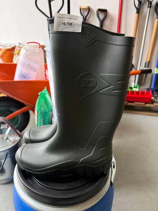 Bota PVC Dunlop (2 modelos- Cano médio & alto)