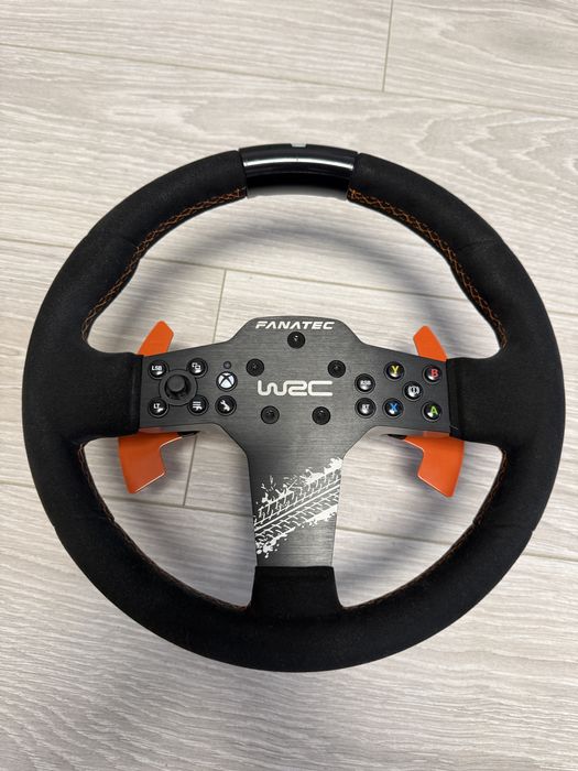 Fanatec ігрове кермо