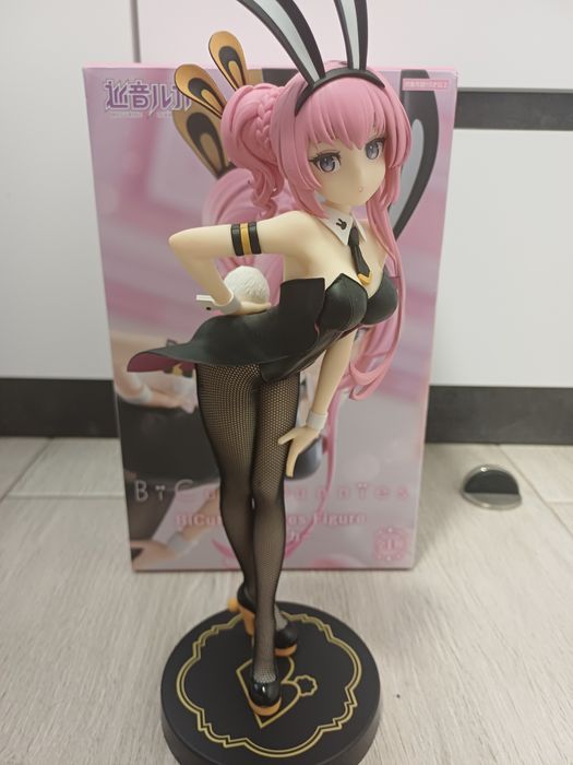 фігурка Megurine Luka bunny version