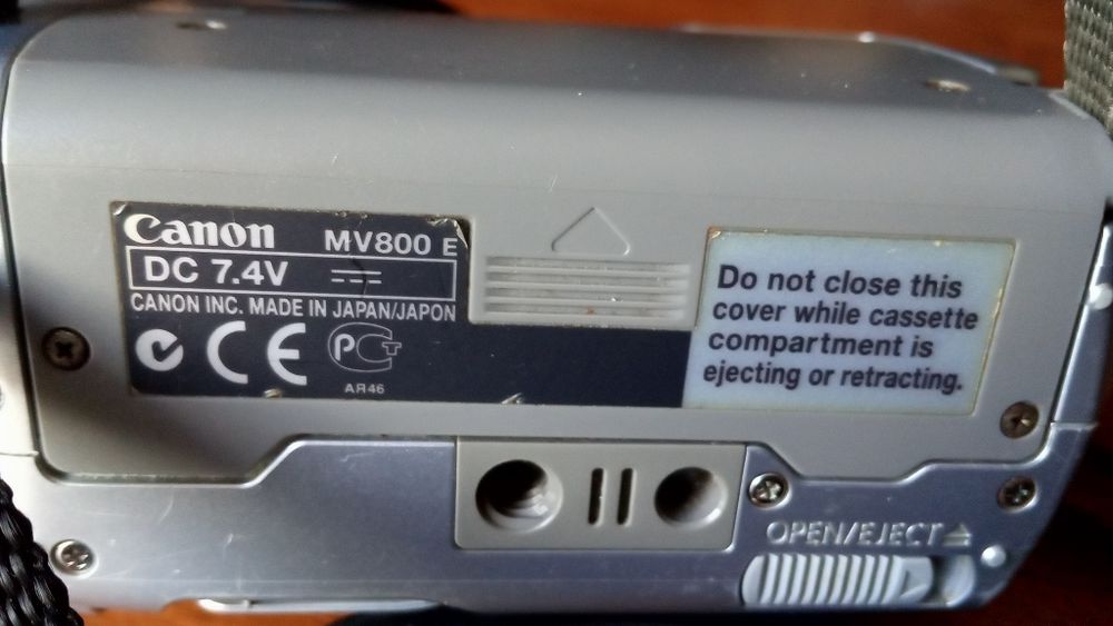 Canon MV 800 E