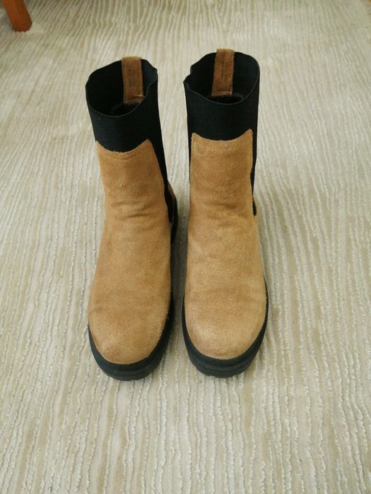 Botki Reserved damskie zamsz