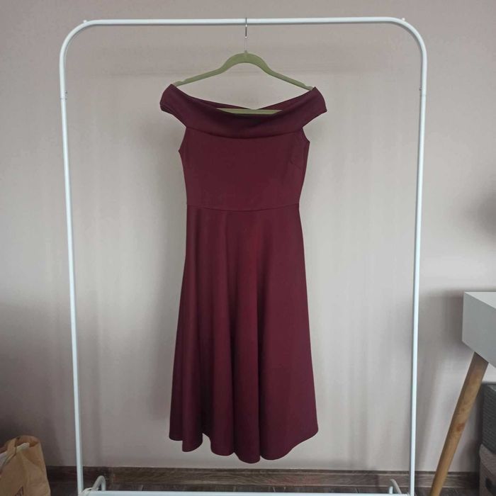 Sukienka Boohoo elegancka