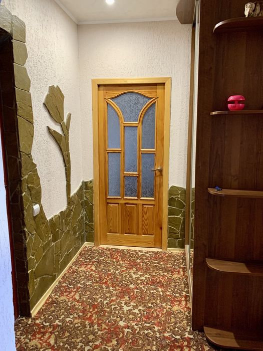 2-кімнатна квартира подобово !