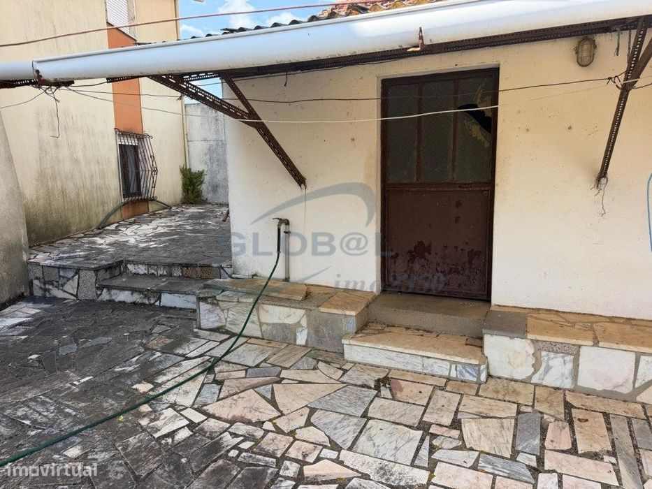 Moradia Em Serra De Santo António - Alcanena