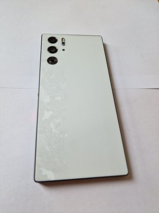 Sprzedam redmagic 9 pro stan idealny [CUSTOM]