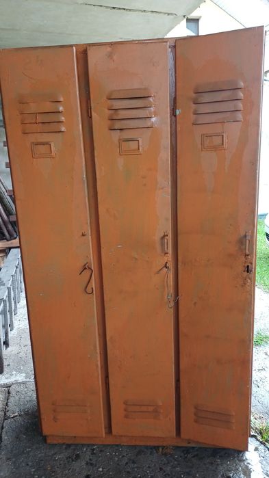 Szafka szafa metalowa pracownicza bhp  3-drzwiowa