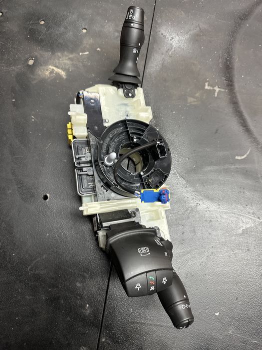 Pająk przełacznik taśma Renault Master 4 Multifunkcja 2021r Jak Nowa