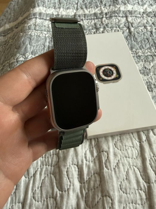 Apple Watch Ultra 49mm  GPS LTE