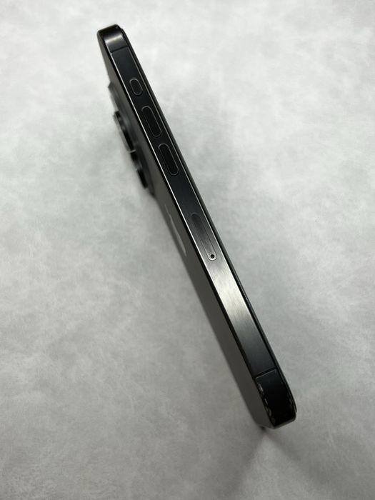 iPhone 15 Pro | 128gb | Neverlock | Black Titanium