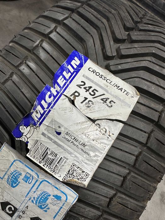 245-45 R18 100Y Michelin Cross Climate + розпаровка 1шт Нова