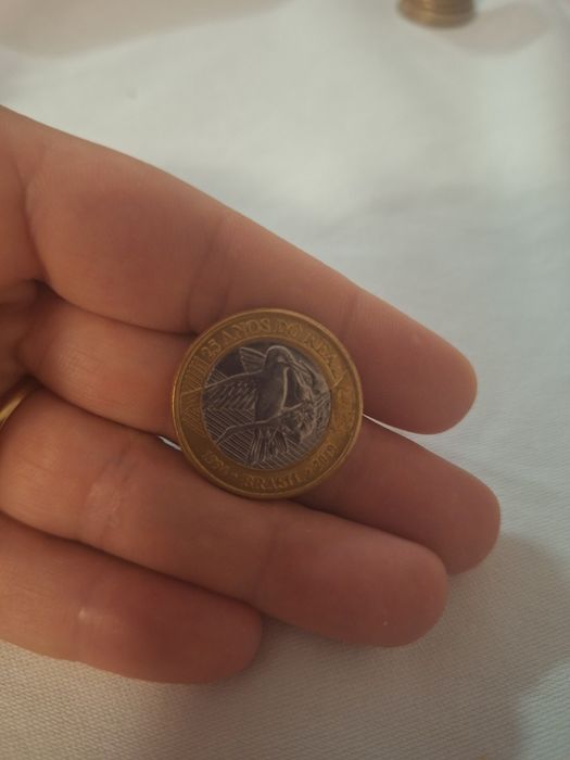 Moeda de comemoração dos 25 anos do Real no Brasil