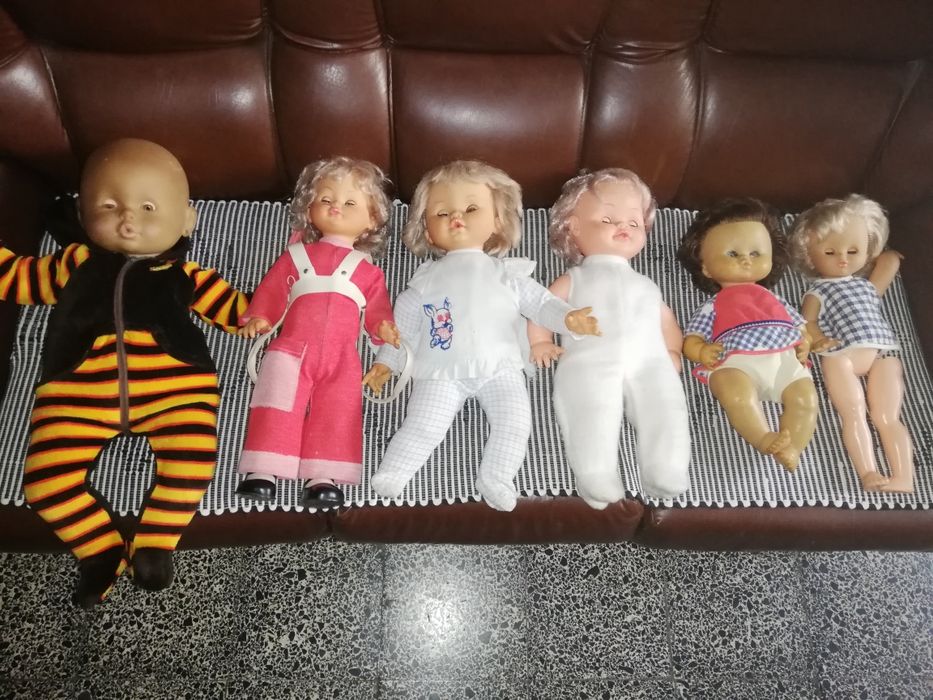 Bonecas antigas vintage.