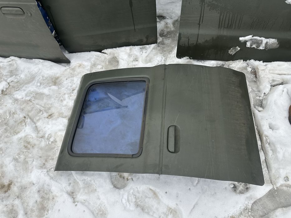 Продам двери, стекла боковые ford ranger, mazda b 2500